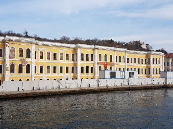 Galatasaray University